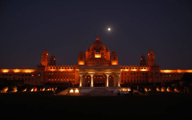 Umaid Bhawan Palace at night