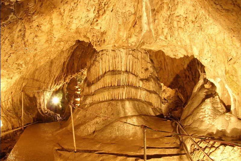 Women's Cave Romania