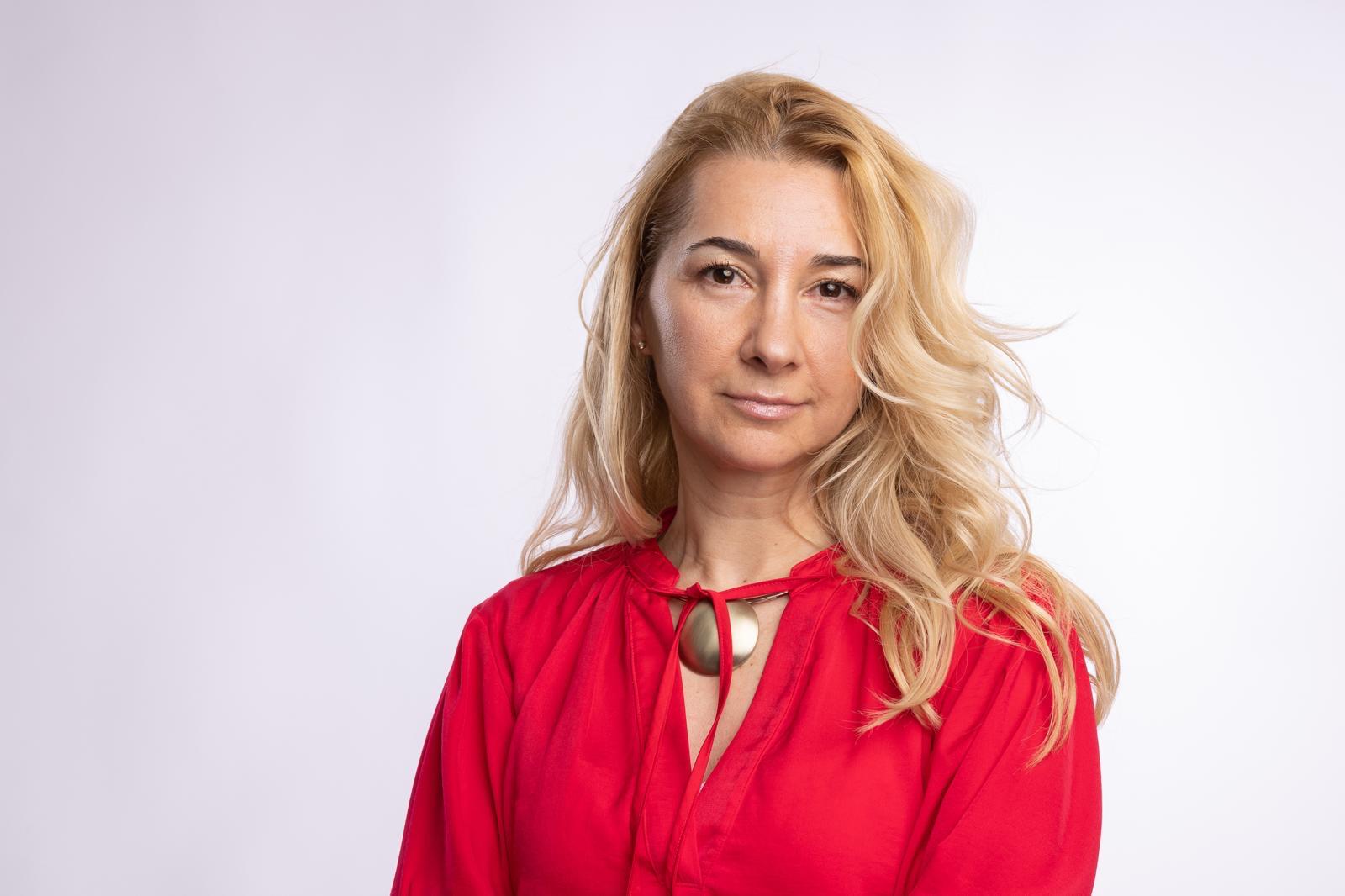 romania local guide ioana