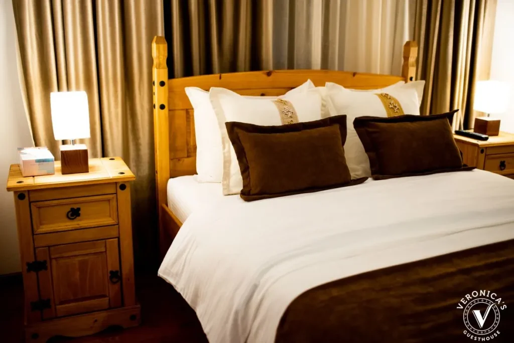 veronica guest house