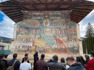 Iași and UNESCO Painted Monasteries of Bucovina – 3 Days — Rolandia tour