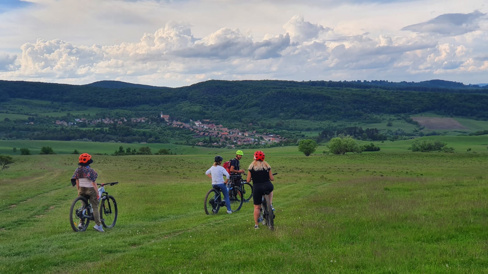 bike tour transylvania